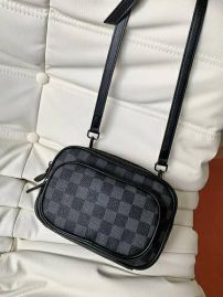 Picture of LV Mens Bags _SKUfw139960244fw